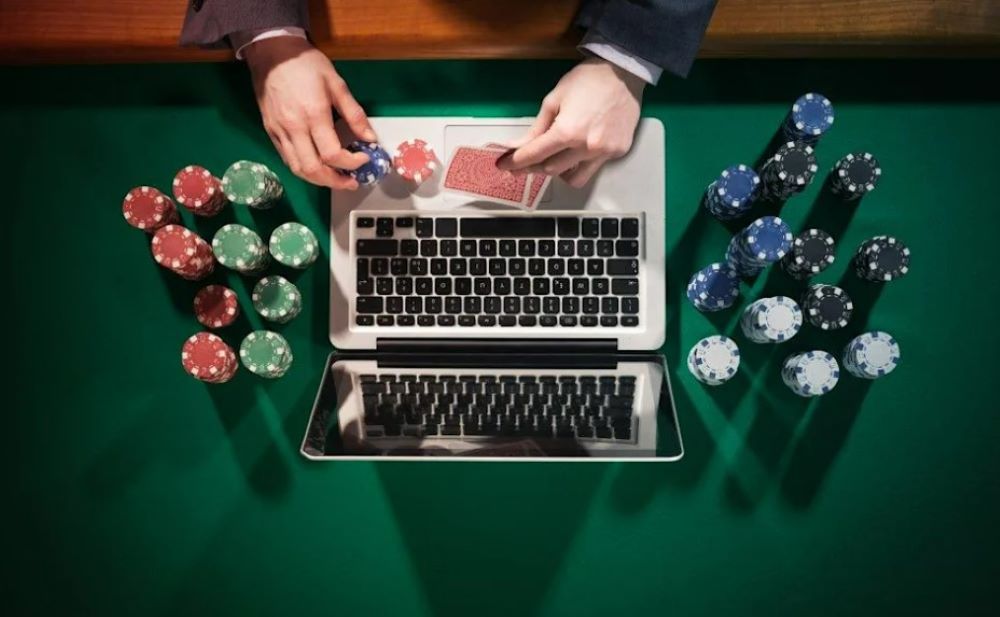 Call, bet and raise" in poker: what is each action and when to use each of them