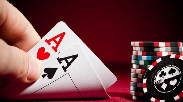 Overlay poker explication