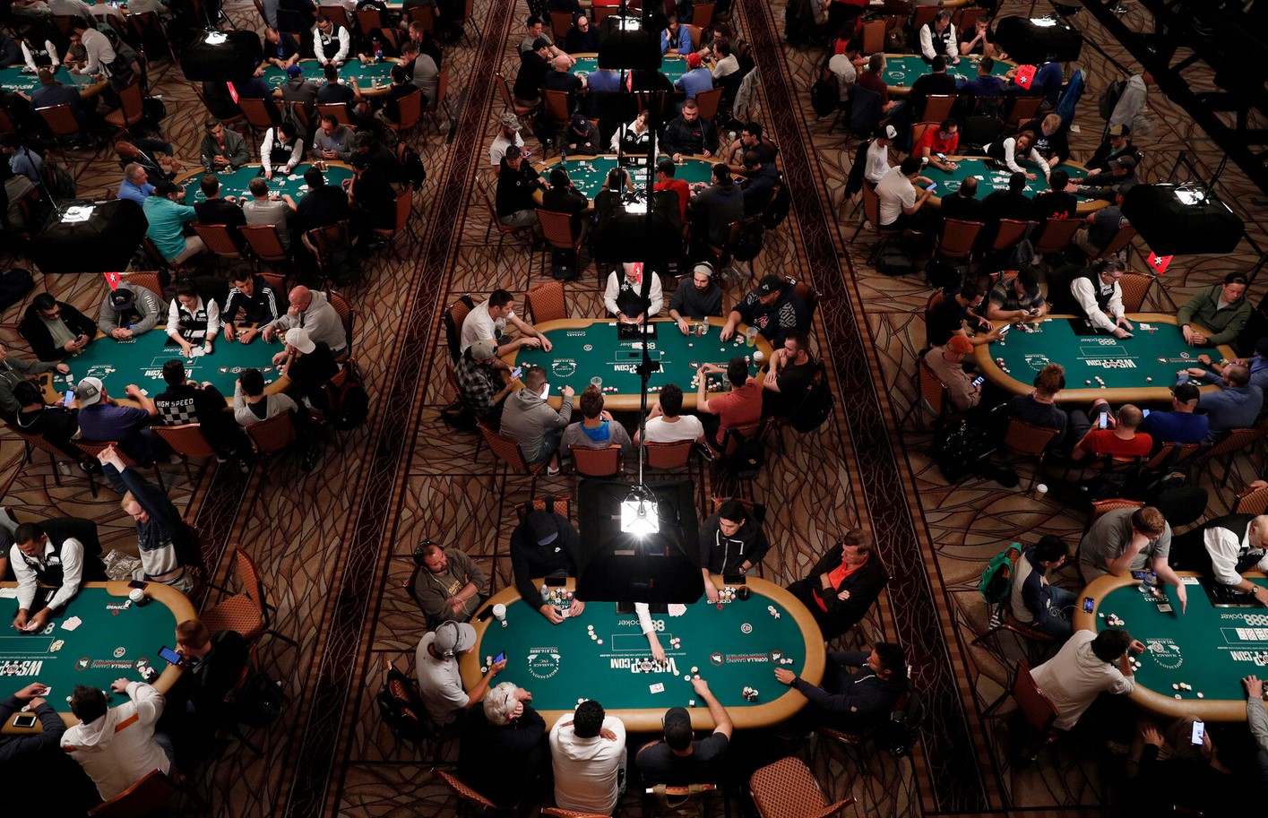 7 Life-Saving Tips About poker