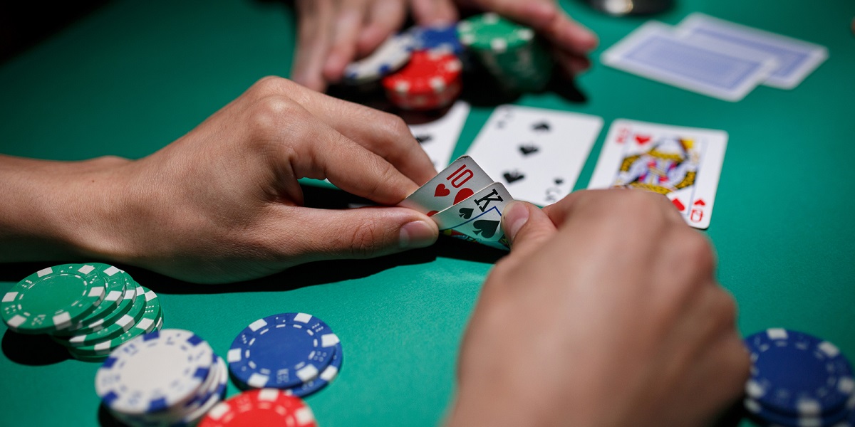 Cómo ser un jugador de poker profesional